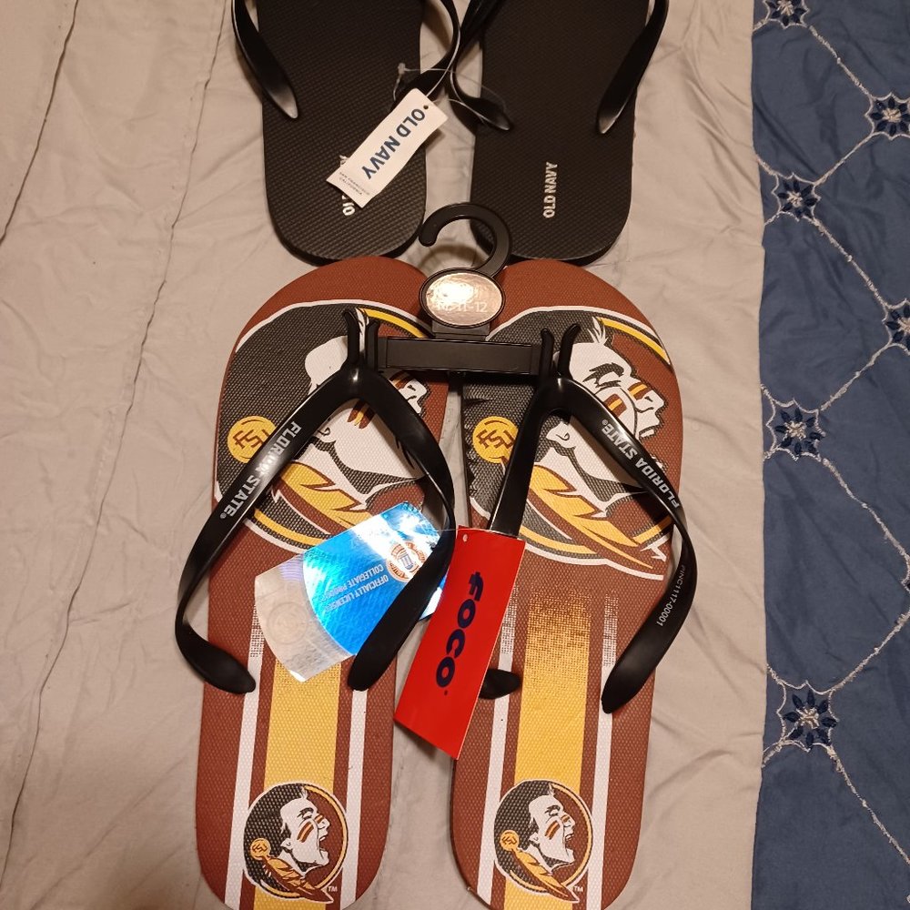 Thong Slippers FSU Mens 11/12 Old Navy 10/11